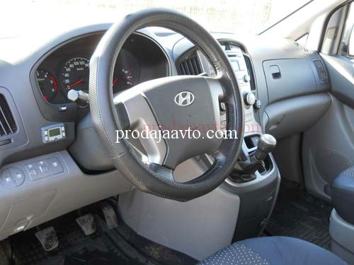 Hyundai H1 Starex